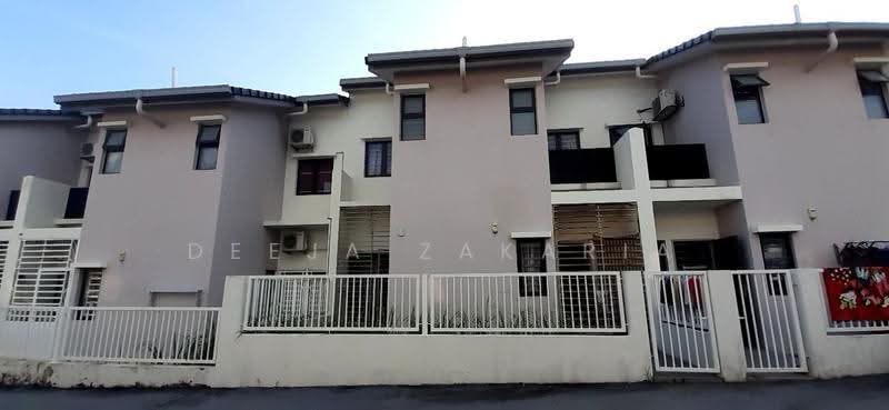 Rumah Teres untuk Dijual di Seremban (Negeri Sembilan) - Deeja Zakaria - Exterior - PropertyGuru.com.my