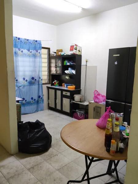 Terraced House for Sale in Taman Scientex Pasir Gudang (Pasir Gudang) - ALHAFIZ AZIS - Kitchen - PropertyGuru.com.my