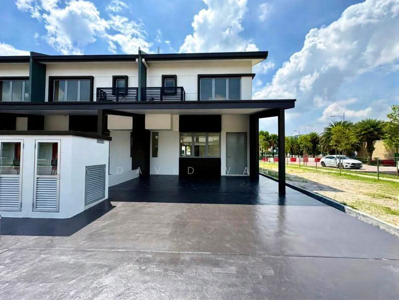 Rumah Teres 2-Tingkat untuk Dijual di Puchong (Selangor) - David Wan - Exterior - PropertyGuru.com.my