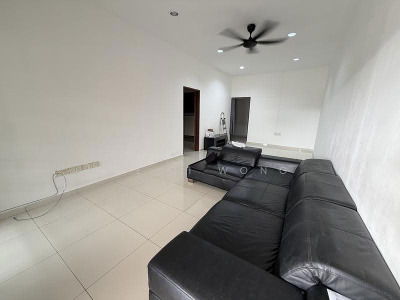 Rumah Teres untuk Disewa di Kulai (Johor) - Xue Qi Wong - Living Room - PropertyGuru.com.my