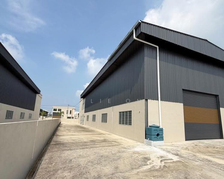 Detached Factory for Sale in Valdor (Sungai Jawi) - Lillie Ong - Exterior - PropertyGuru.com.my