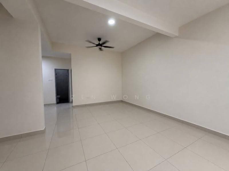 Rumah Teres 2-Tingkat untuk Dijual di Bandar Putra Kulai (Kulai) - Zen Wong - Living Room - PropertyGuru.com.my