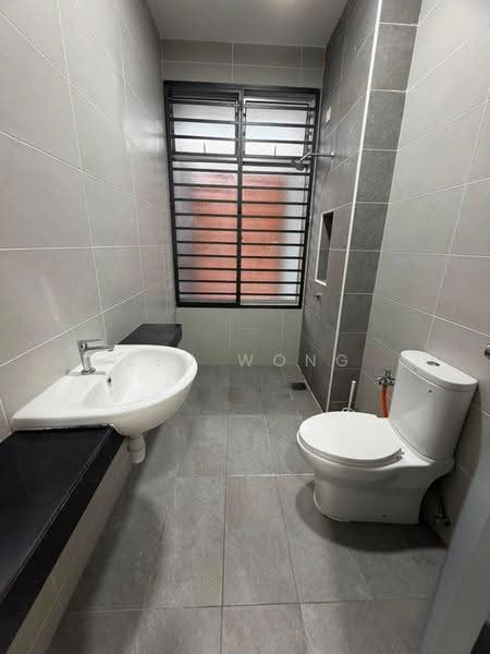Rumah Teres 2-Tingkat untuk Dijual di Bandar Putra Kulai (Kulai) - Zen Wong - Bathroom - PropertyGuru.com.my