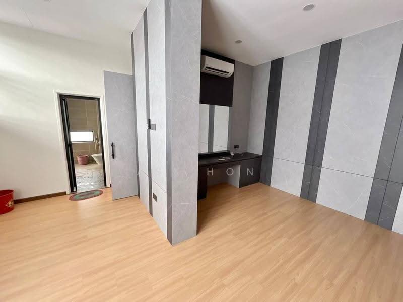 Rumah Berkembar untuk Dijual di Johor Bahru (Johor) - Ask Hon - Bedroom - PropertyGuru.com.my