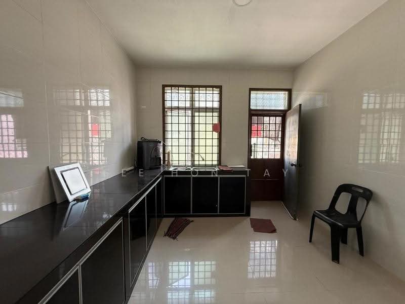 1-storey Terraced House for Sale in Taman Nusa Bestari (Iskandar Puteri (Nusajaya)) - See Hon Tay - Kitchen - PropertyGuru.com.my