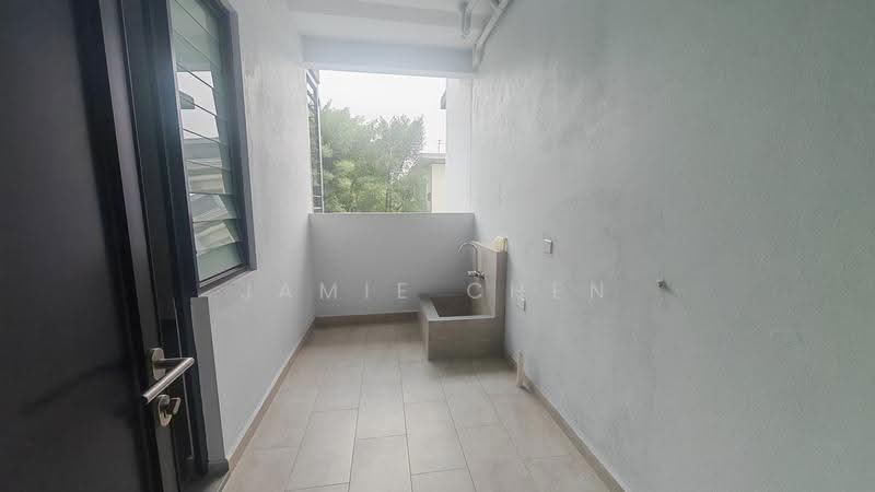 Kondominium untuk Dijual di Residensi Ampang Tengah 6 (AT 6) - Jamie Chen - Balcony - PropertyGuru.com.my