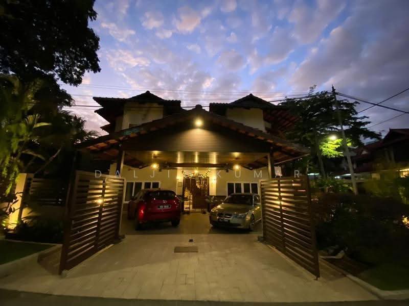 Bungalow House untuk Dijual di Taman Yarl (Taman Desa) - Daljit Kumar - Exterior - PropertyGuru.com.my