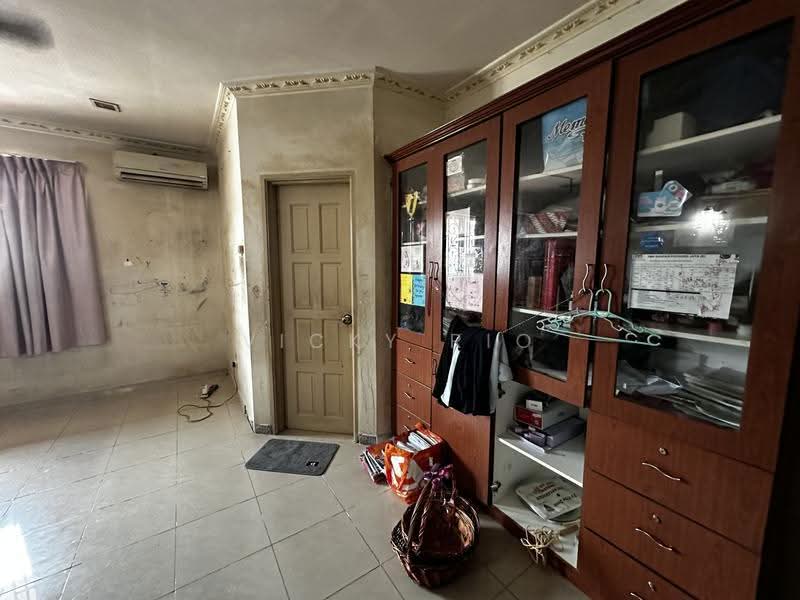 Rumah Berkembar untuk Dijual di Taman Meranti Jaya (Puchong) - Vicky Rio - Interior - PropertyGuru.com.my