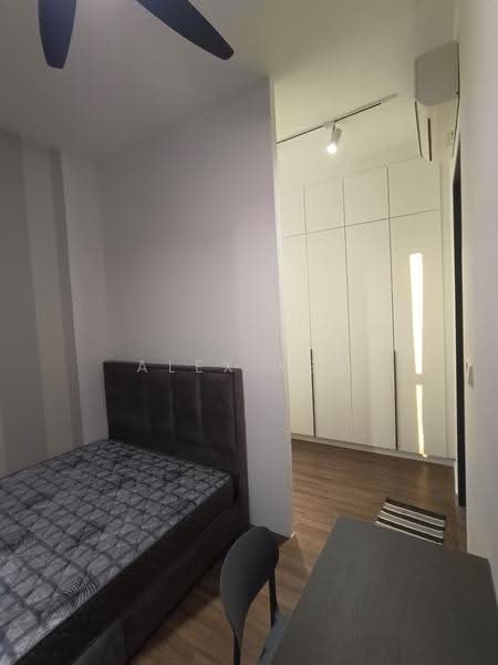 Kediaman Servis untuk Disewa di JRK Convena - Alex Yen - Bedroom - PropertyGuru.com.my