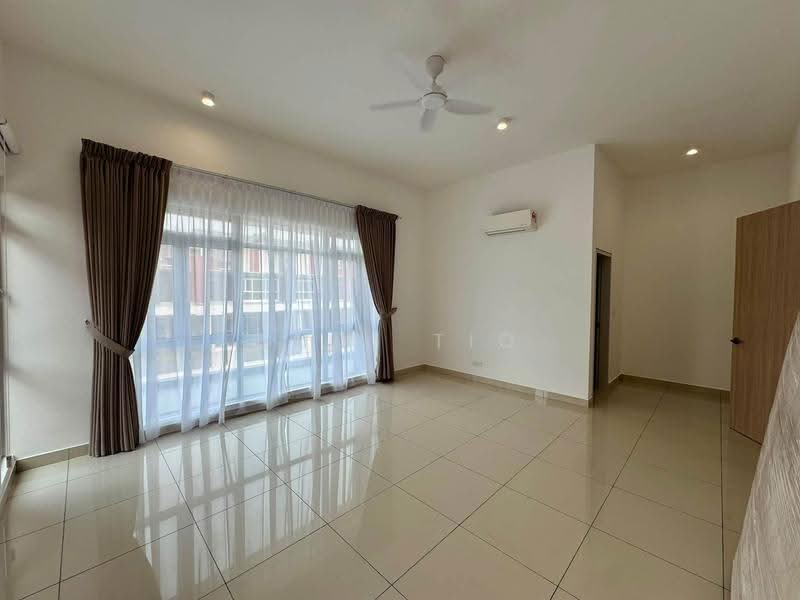 Terraced House for Rent in Johor Bahru (Johor) - Sumi Tio - Living Room - PropertyGuru.com.my