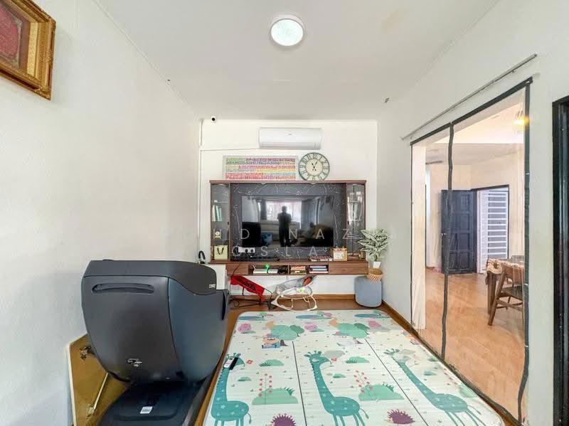 1-storey Terraced House for Sale in Bandar Bukit Mahkota (Bangi) - Mohd Nazri Roslan - PropertyGuru.com.my