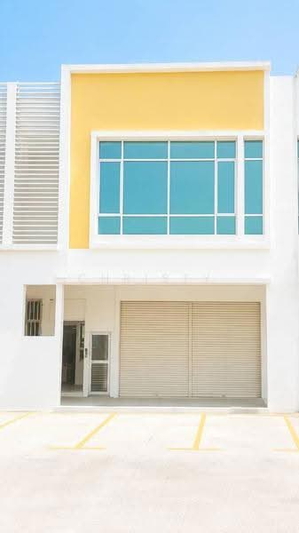 Kedai untuk Disewa di Taman Equine (Seri Kembangan) - Christy Chan - Exterior - PropertyGuru.com.my