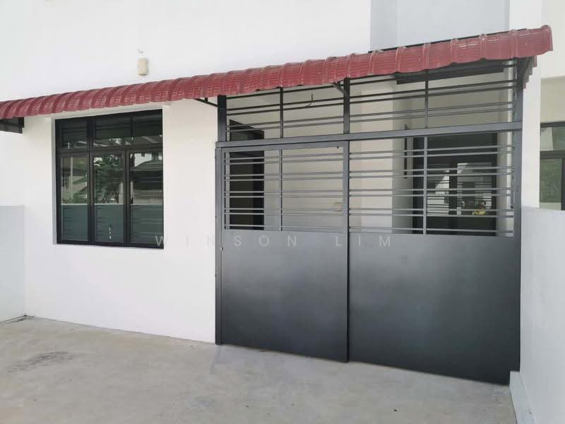 Rumah Teres 2-Tingkat untuk Dijual di Taman Bukit Tiram (Ulu Tiram) - Winson Lim - PropertyGuru.com.my
