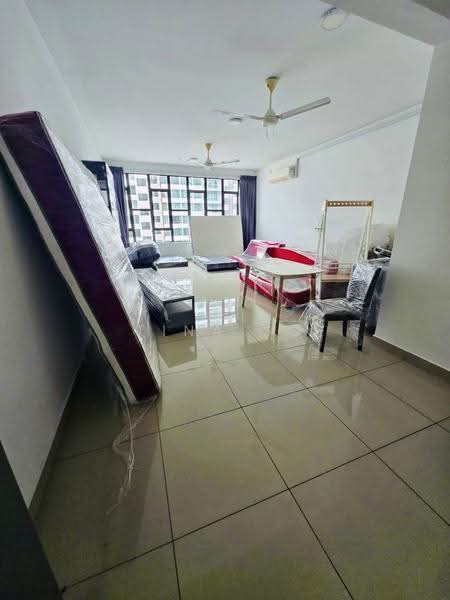 Pangsapuri untuk Dijual di Austin Regency (Pangsapuri Austin Perdana) - Tina So - Living Room - PropertyGuru.com.my
