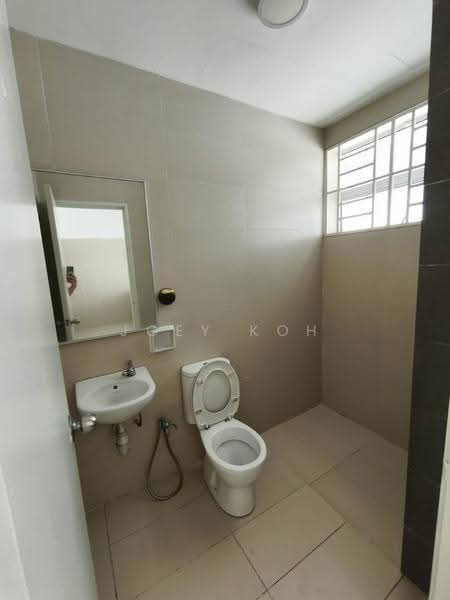 2-storey Terraced House for Rent in Shah Alam (Selangor) - Joey Koh - Bathroom - PropertyGuru.com.my