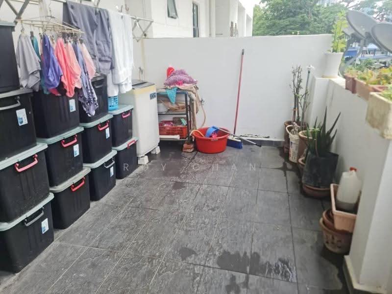 Kediaman Servis untuk Dijual di Sun City (Plaza Mentari) - Roy Chan - Balcony - PropertyGuru.com.my
