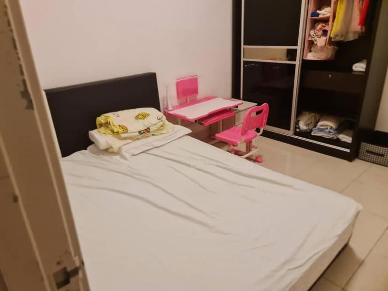 Kediaman Servis untuk Dijual di Sun City (Plaza Mentari) - Roy Chan - Bedroom - PropertyGuru.com.my