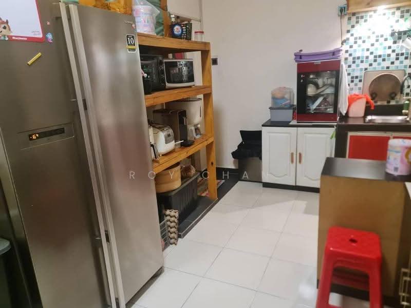 Kediaman Servis untuk Dijual di Sun City (Plaza Mentari) - Roy Chan - Kitchen - PropertyGuru.com.my