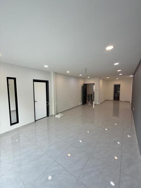 Rumah Berkembar untuk Dijual di Kampung Nong Chik (Johor Bahru) - Roy Chan - PropertyGuru.com.my