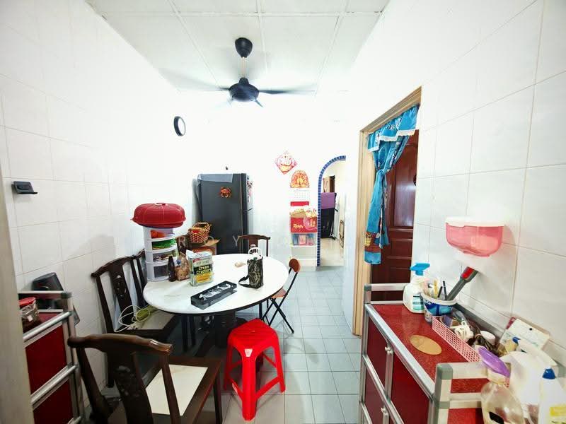 1-storey Terraced House for Sale in Taman Johor Jaya (Johor Bahru) - Roy Chan - PropertyGuru.com.my