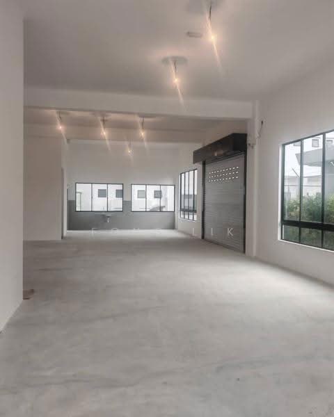 Shop for Rent in Austin Crest (Johor Bahru) - Fong Lik - Interior - PropertyGuru.com.my