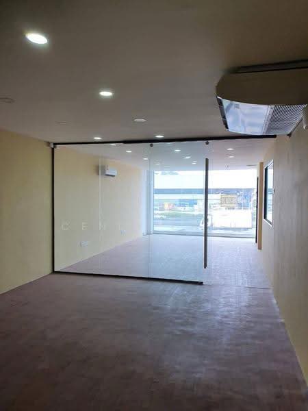 Shop for Rent in Johor Bahru (Johor) - Cendy Chau - Interior - PropertyGuru.com.my
