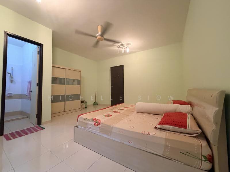 2-storey Terraced House for Sale in Ampang Saujana (Ampang) - Michelle Siow - Bedroom - PropertyGuru.com.my