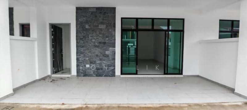 2-storey Terraced House for Sale in Bandar Dato Onn (Tebrau) - Fong Lik - Exterior - PropertyGuru.com.my