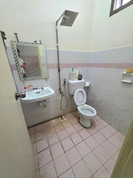 Rumah Teres 1-Tingkat untuk Dijual di Iskandar Puteri (Nusajaya) (Johor) - Keith Shum - Bathroom - PropertyGuru.com.my