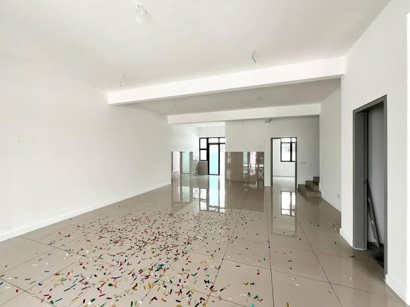 2-storey Terraced House for Sale in Bandar Dato Onn (Tebrau) - Fong Lik - Living Room - PropertyGuru.com.my
