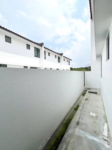 2-storey Terraced House for Sale in Bandar Dato Onn (Tebrau) - Fong Lik - Exterior - PropertyGuru.com.my
