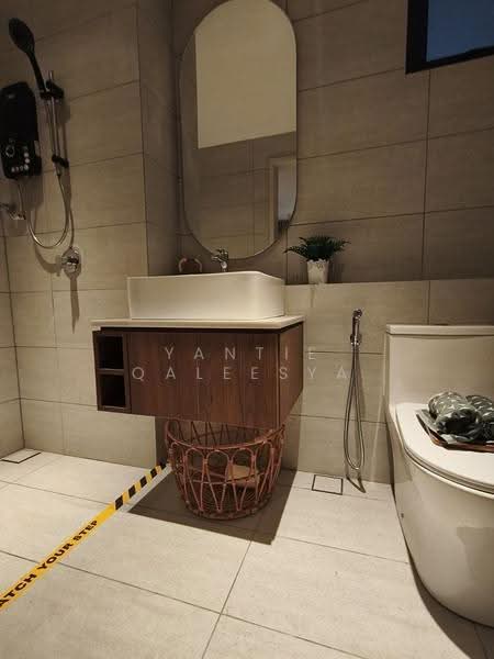 Service Residence for Sale at Anja Residences - Yantie Qaleesya - Bathroom - PropertyGuru.com.my
