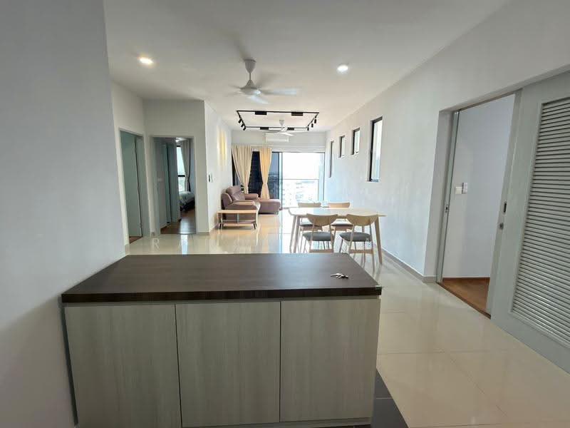 Kondominium untuk Disewa di Admiral Residences - Ramona Tan - Living Room - PropertyGuru.com.my