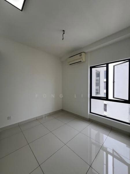 Kediaman Servis untuk Dijual di Residences @ 1 Tebrau - Fong Lik - Interior - PropertyGuru.com.my