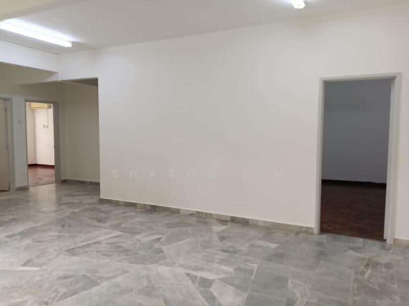 Pangsapuri untuk Dijual di Subang Perdana Goodyear Court 10 - Sharon Lim - living/dining - PropertyGuru.com.my