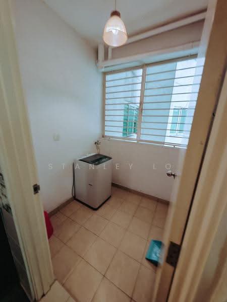 Kediaman Servis untuk Disewa di Metropolitan Square Service Residence - Stanley Lo - Balcony - PropertyGuru.com.my