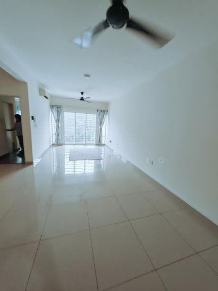 Kediaman Servis untuk Disewa di Metropolitan Square Service Residence - Stanley Lo - Living Room - PropertyGuru.com.my