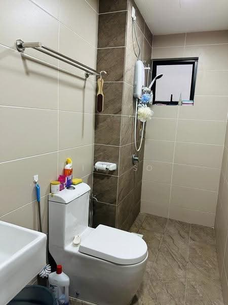 Service Residence for Rent at Veranda Residence - Tina So - Bathroom - PropertyGuru.com.my