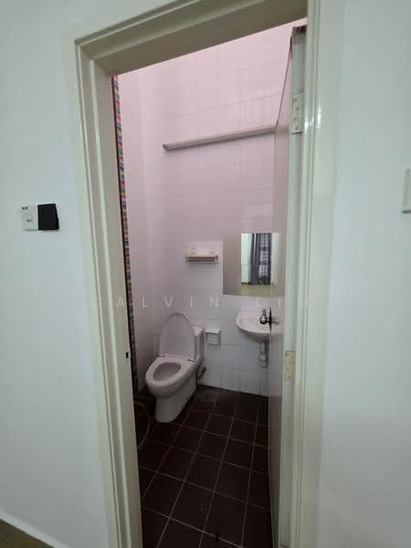 Rumah Teres 1-Tingkat untuk Disewa di Shah Alam (Selangor) - Calvin Lim - Bathroom - PropertyGuru.com.my