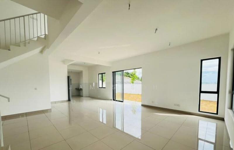 Rumah Teres 2-Tingkat untuk Disewa di Rawang (Selangor) - James Soh - Living Room - PropertyGuru.com.my