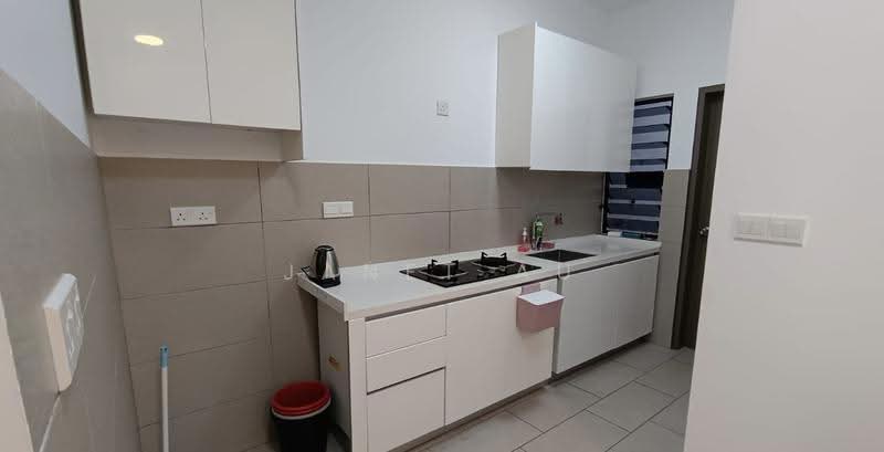 Kediaman Servis untuk Disewa di Astetica Residences - Janet Au - Kitchen - PropertyGuru.com.my