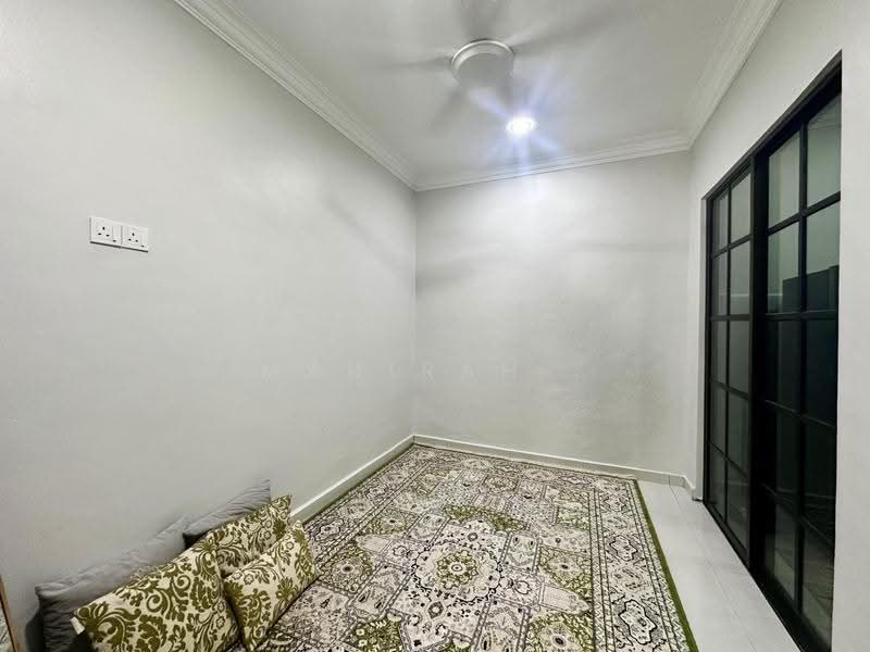 Semi-Detached House for Sale in Bandar Bukit Mahkota (Bangi) - Mahirah . - Interior - PropertyGuru.com.my