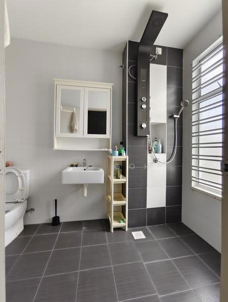 2.5-storey Terraced House for Sale in Masai (Johor) - Ms Goh - Bathroom - PropertyGuru.com.my