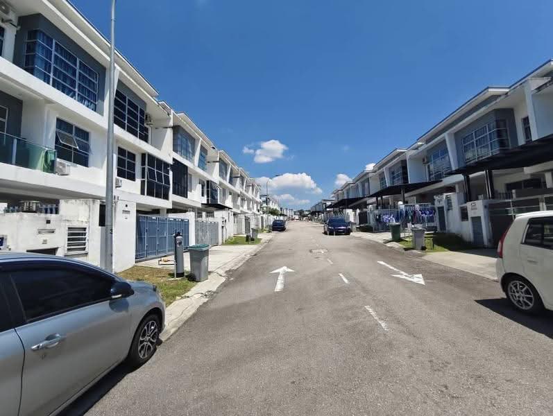 2.5-storey Terraced House for Sale in Masai (Johor) - Ms Goh - Exterior - PropertyGuru.com.my