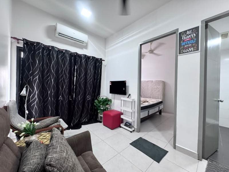 Kediaman Servis untuk Disewa di VIM 3 @ Desa Park North - Alison Chiu - Living Room - PropertyGuru.com.my