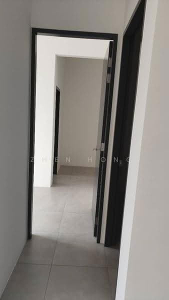 Kediaman Servis untuk Dijual di ASTON ACACIA - Zhen Hong - Interior - PropertyGuru.com.my