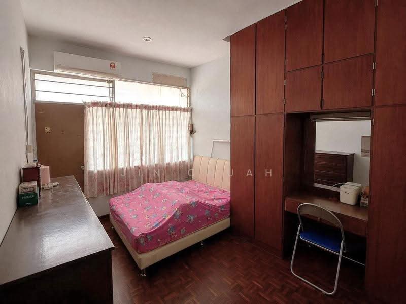Rumah Berkembar untuk Dijual di Jelutong (Penang) - Jin Chuah - Bedroom - PropertyGuru.com.my