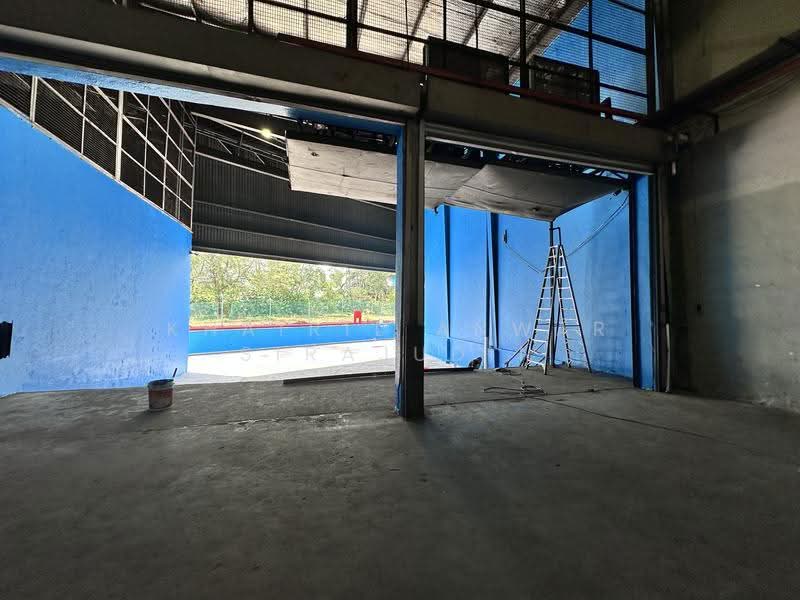Warehouse for Rent in Glenmarie (Selangor) - Khairil Anwar Sirajudin - Exterior - PropertyGuru.com.my