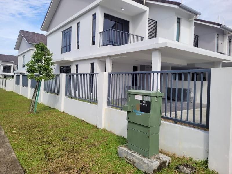 Rumah Teres untuk Disewa di Iskandar Puteri (Nusajaya) (Johor) - Lim Wei Li - Exterior - PropertyGuru.com.my