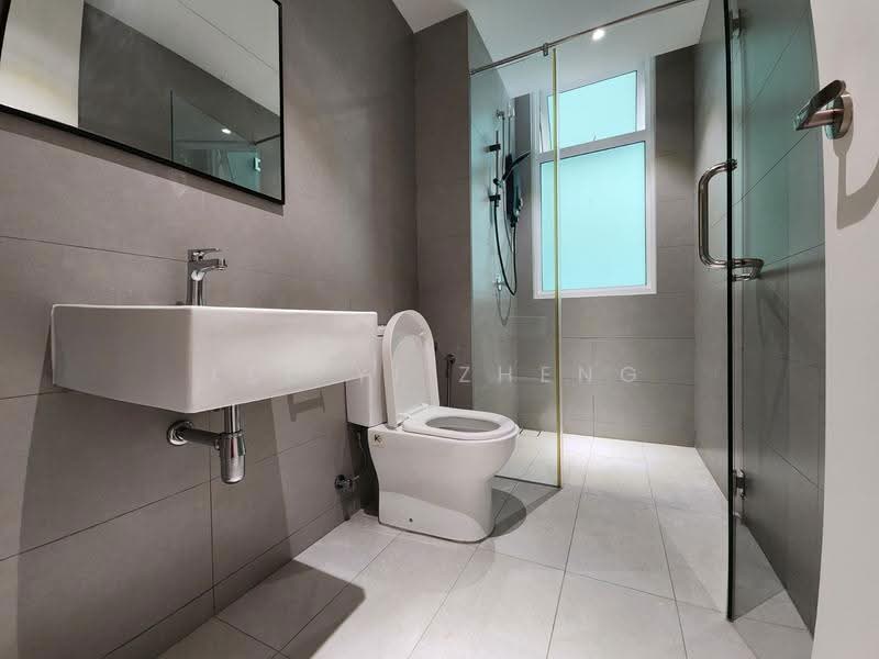 Condominium for Rent at Ferringhi Residence 2 - Lee Yi Zheng - Bathroom - PropertyGuru.com.my